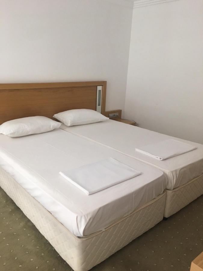 Private Apartments In Emerald Равда Экстерьер фото
