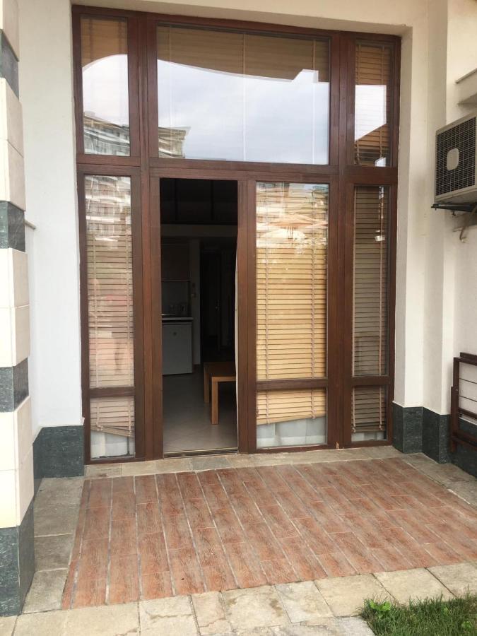Private Apartments In Emerald Равда Экстерьер фото