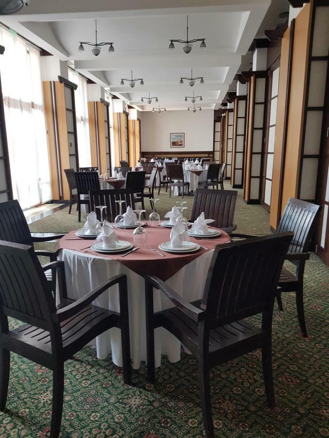 Private Apartments In Emerald Равда Экстерьер фото