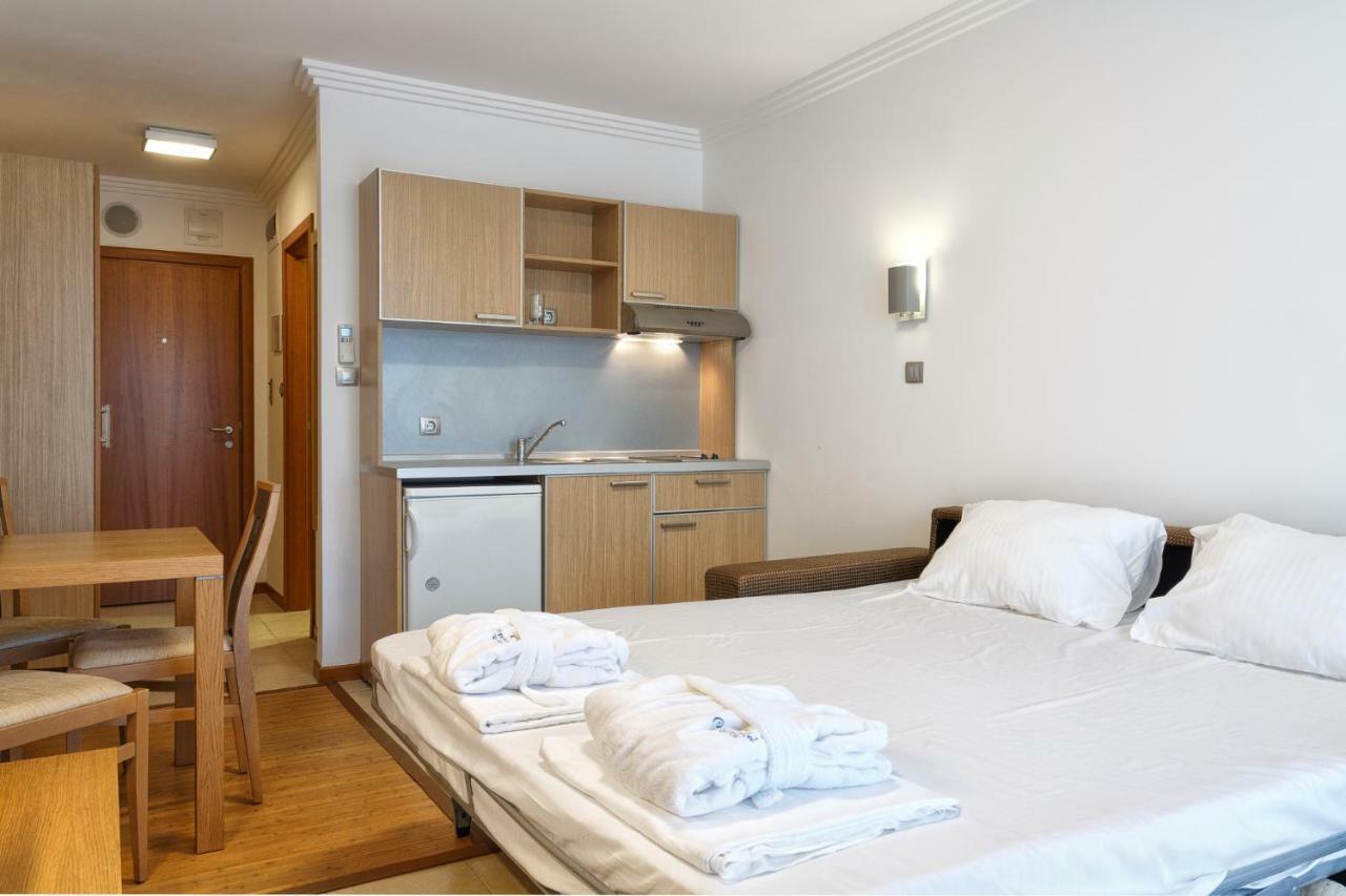 Private Apartments In Emerald Равда Экстерьер фото